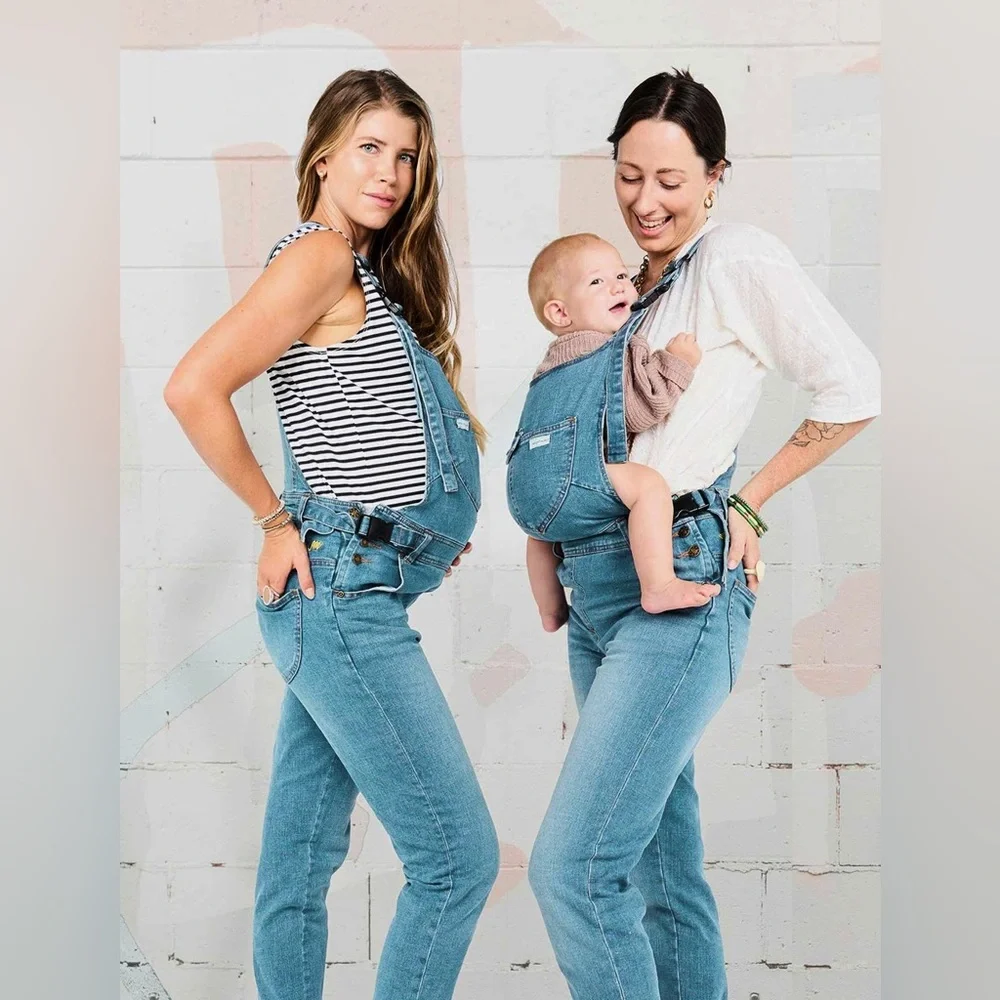 Like New Mumsie Overalls Maternity Baby Wearing Carrier - Picture 1 of 6